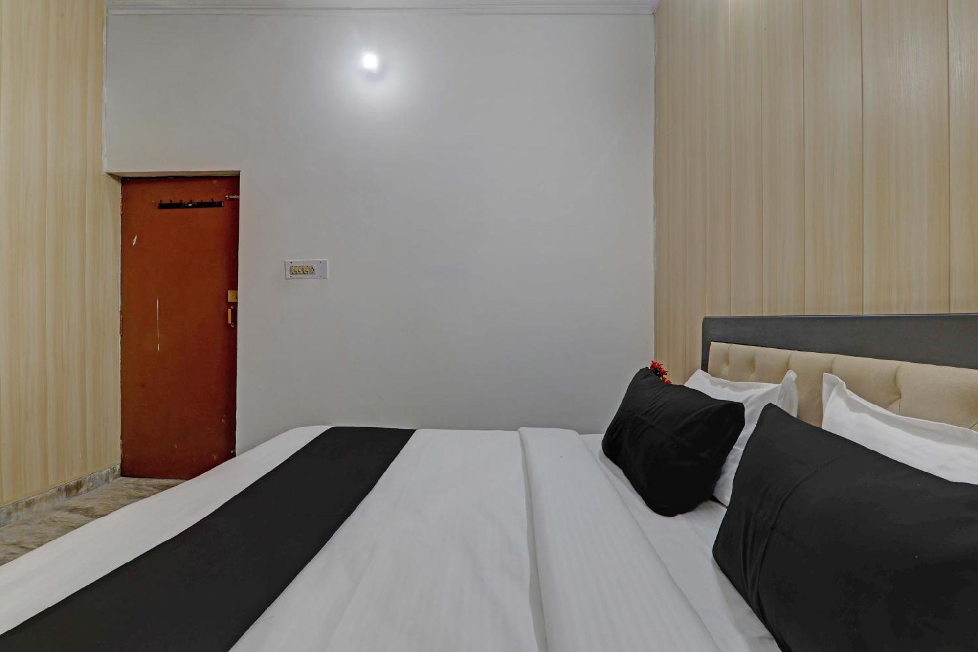 Hotel O Dripp Stay Inn Λάκναου Εξωτερικό φωτογραφία